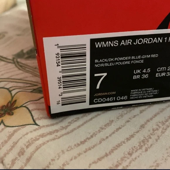 Jordan 1 Retro high Nc to Chi Leather (w) size 7w